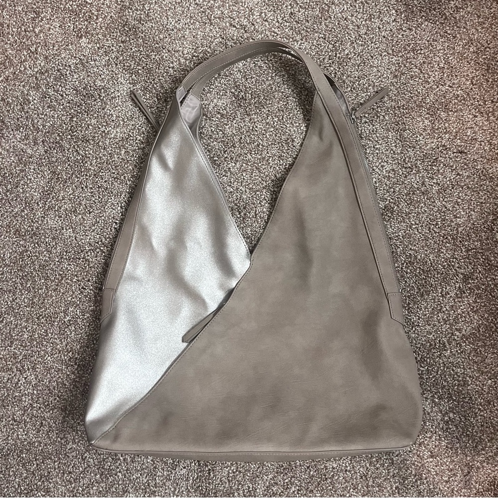 Stella & Dot Women’s Two-Tone Tan Hobo Bag - Picture 3 of 9